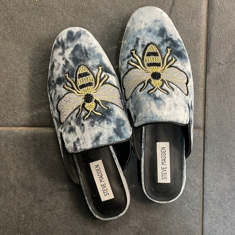 Velvet slides
